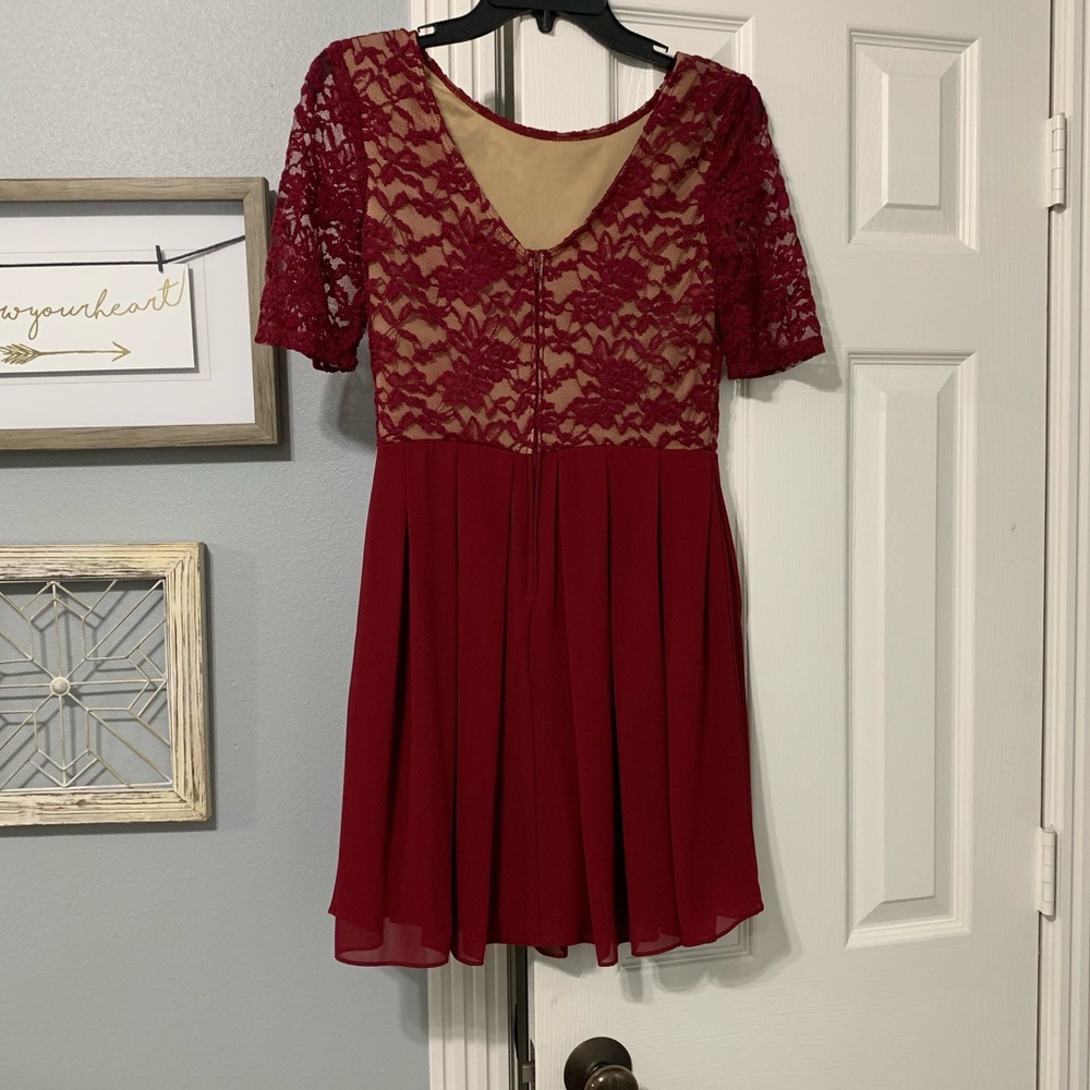 Dress - Picture 2 of 2